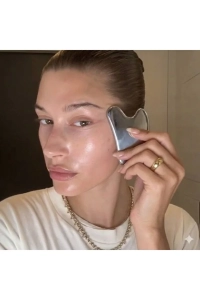 Premium Paslanmaz Çelik Gua Sha ve Keten Saklama Kesesi - Face Yoga- Yüz Masajı - Metal-Lüks Gua Sha